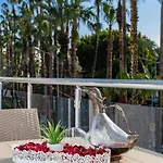 דירה Maria House