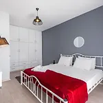Maria House *