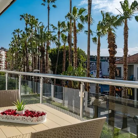 Lägenhet Maria House Antalya