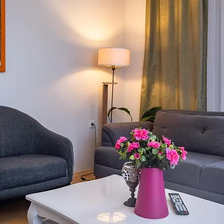 Lägenhet Maria House